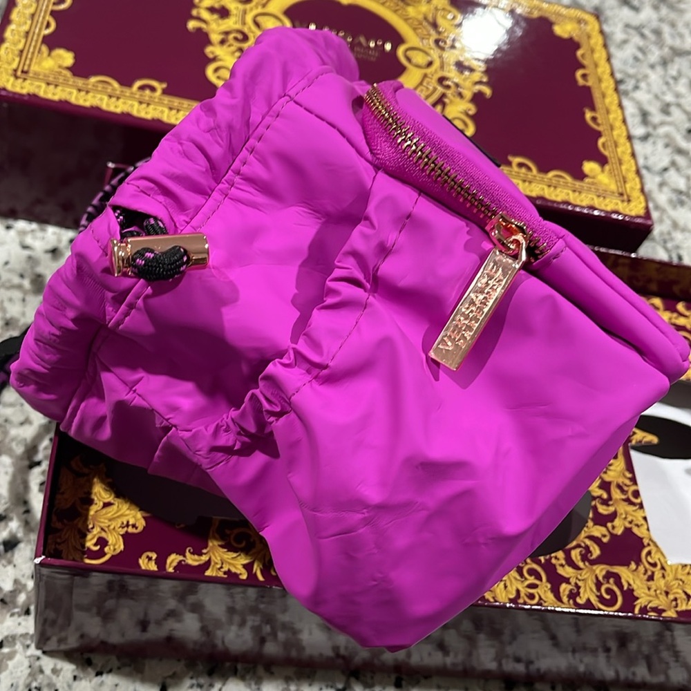 Versace Parfums Bag - Picture 3 of 4